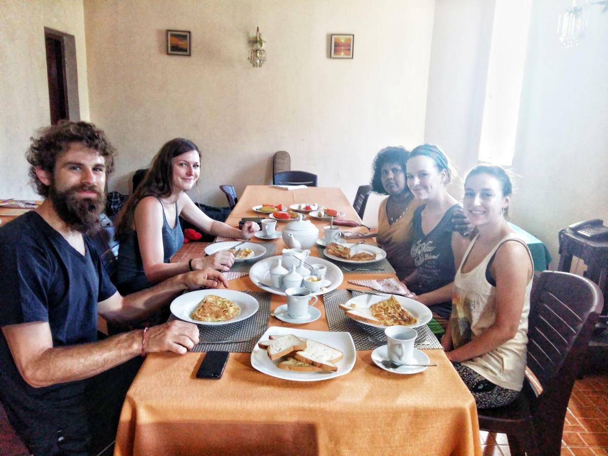 Ginza Rest Kandy Tennekumbura Εξωτερικό φωτογραφία